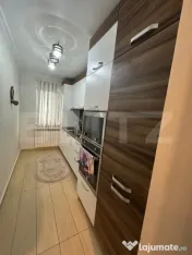 Apartament 3 camere, 64 mp + 7mp extindere, semidecomandat,