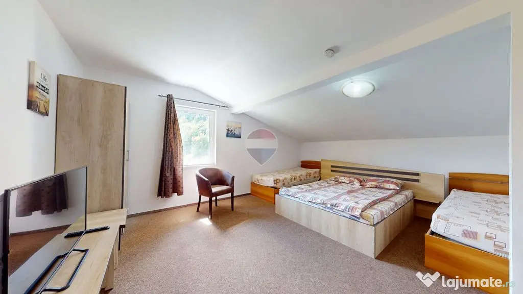 Pensiune în funcțiune | 10 camere | Teren 4.000 mp | Brădet – Săcele - Sacele (Brasov)