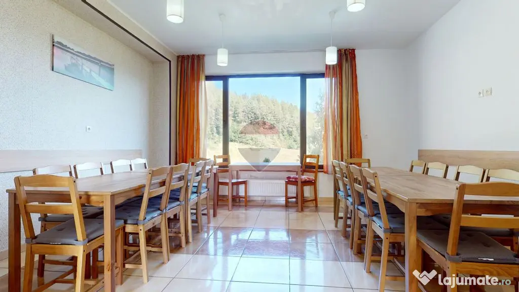 Pensiune în funcțiune | 10 camere | Teren 4.000 mp | Brădet – Săcele - Sacele (Brasov)