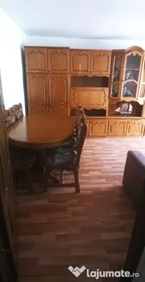 APARTAMENT 2CAMERE DECOMANDAT