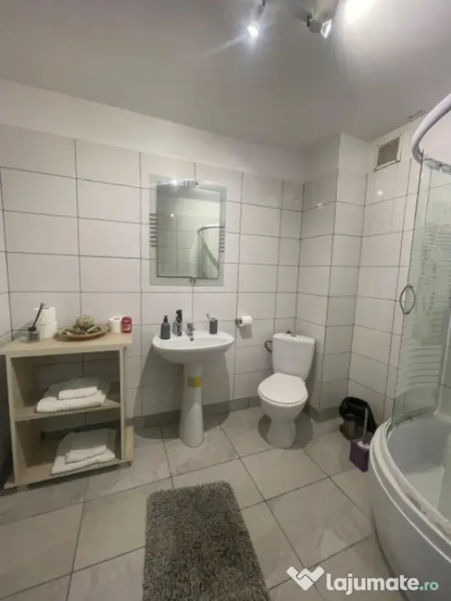 Casa 6 camere, 197 mp utili, P+1+M, teren 350 mp, Craiova, a - Craiova (Dolj)
