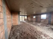 Casă de vânzare în Sâncraiu de Mureș – 6 apartamente,