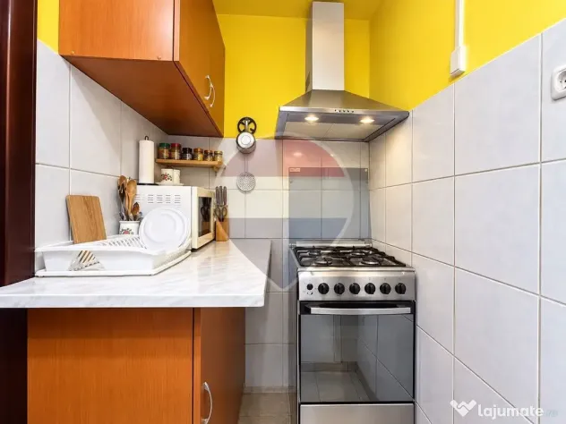 GARSONIERĂ TIP CAMERĂ DE CĂMIN | TRACTORUL | 21 MP | MOBILATĂ - Brasov (Brasov)