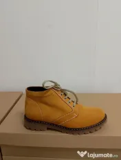 Ghete piele naturala damă-barbati.Made în România.