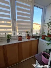 Apartament 3 camere de vanzare 