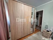 Apartament 3 camere de vanzare 