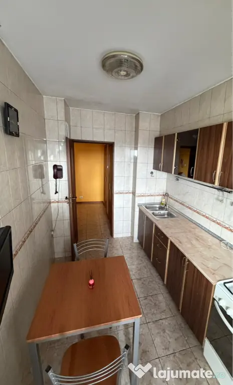 Inchiriere apartament Piata Victoriei