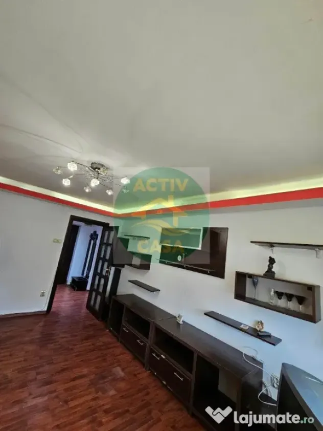 APARTAMENT 2CAMERE DEVÂNZARE – ETAJ 1, BULEVARDUL CENTRAL - Roman (Neamt)