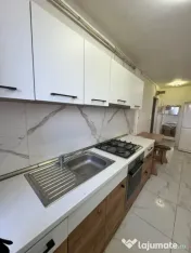 Apartament 61 mp cu garaj| Etaj 4 Zonă liniștită și bine