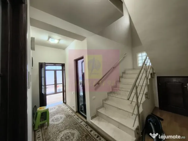 Vilă individuală cu 5 camere, curte proprie în Afumați lângă primărie - Afumati (Bucuresti-Ilfov)