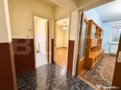 Apartament cu 4 camere decomandate, etaj 1, cu garaj inclus