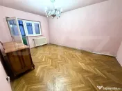 Apartament cu 4 camere decomandate, etaj 1, cu garaj inclus