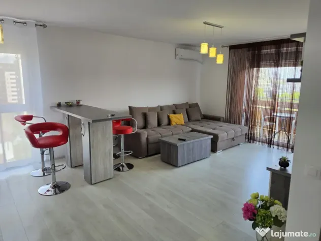 Studio Urban Coresi +loc parcare privat+boxă - Brasov (Brasov)