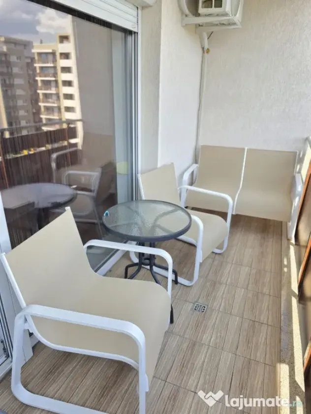 Studio Urban Coresi +loc parcare privat+boxă - Brasov (Brasov)