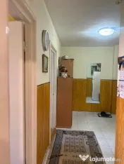 Apartament de 3 camere zona ASTRA,str Calea Bucuresti 