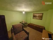 Casa de vanzare cu 3 camere | Necesita renovare - Deta 