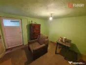 Casa de vanzare cu 3 camere | Necesita renovare - Deta 
