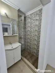 Dambovita, 2 Camere, Renovat, Decomandat, Lift 
