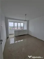 Dambovita, 2 Camere, Renovat, Decomandat, Lift 