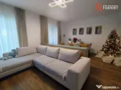 Duplex cu 4 camere de vanzare in localitatea Giroc 