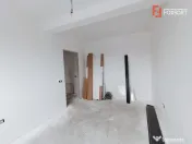 Apartament spectaculos cu 4 camere, pe doua niveluri in Giro 