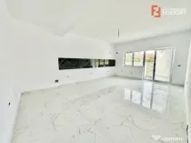 Duplex 4 camere si 2 bai - Mosnita Noua - toate utilitatile