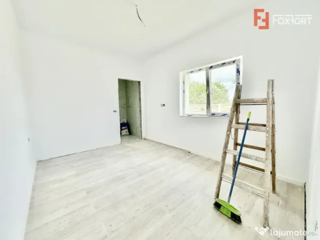 Duplex 4 camere si 2 bai - Mosnita Noua - toate utilitatile - Mosnita Noua (Timis)