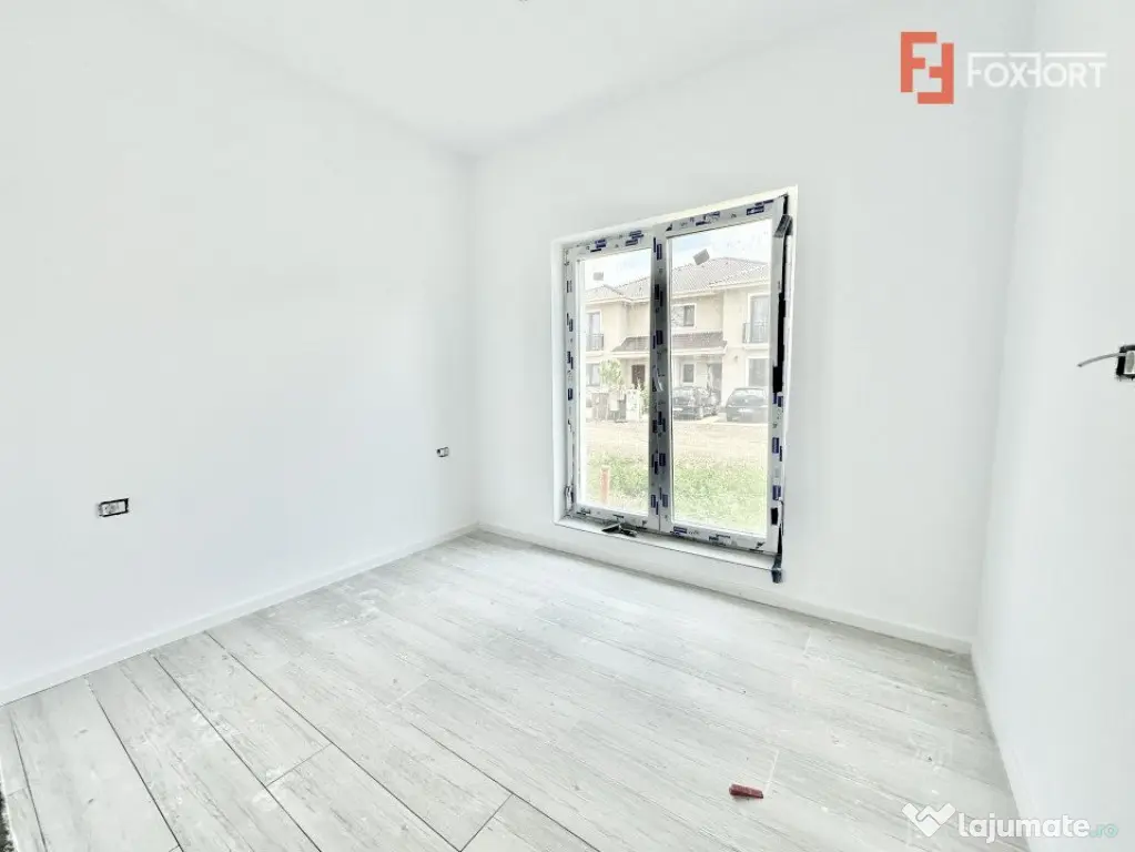 Duplex 4 camere si 2 bai - Mosnita Noua - toate utilitatile - Mosnita Noua (Timis)