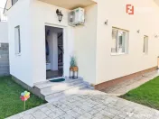 Casa tip duplex cu 3 camere de vanzare in Bucovat 