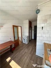 Garsoniera semidecomandata | Zona Astra 