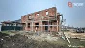 Duplex cu 5 camere si 3 bai, Pozitie excelenta Giarmata Vii 