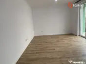 Apartament cu 3 camere si curte de 71 mp - Dumbravita 