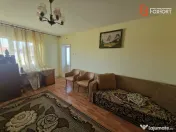 Casa individuala de vanzare cu 7 camere - Recas 