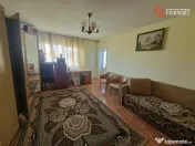 Casa individuala de vanzare cu 7 camere - Recas 