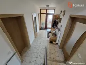 Casa Individuala cu functiune mixta (locuinta + afacere) - B 