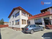Casa Individuala cu functiune mixta (locuinta + afacere) - B 