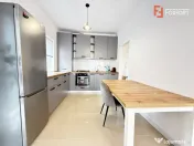 Apartament cu 2 camere + 2 locuri parcare in Dumbravita 