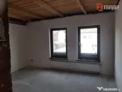 Casa individuala cu 5 camere de vanzare in Ciarda Rosie 