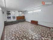Spatiu comercial cu 3 incaperi de inchiriat in zona Spitalul 