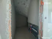 Duplex 4 camere despartit prin perete dublu - Giroc - ID V34 