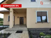 Casa Individuala cu 4 camere, echipata cu panouri, pompa de 