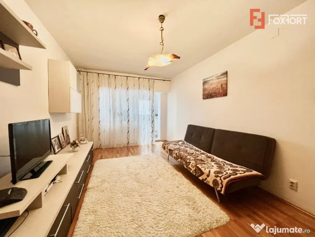 Apartament cu 3 camere, etaj 5 de vanzare, zona Lunei - Timisoara (Timis)