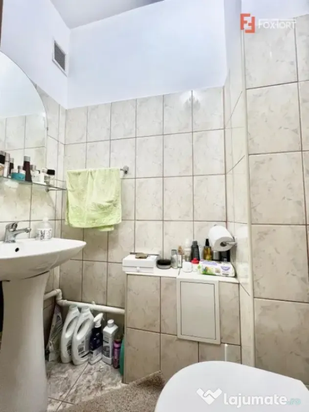Apartament cu 3 camere, etaj 5 de vanzare, zona Lunei - Timisoara (Timis)