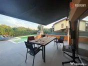 Casa individuala cu 10 camere si piscina, in Dumbravita - ID
