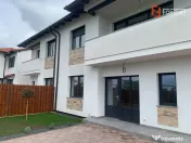 Duplex cu 5 camere si teren de 350 mp, zona Dumbravita 
