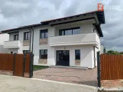 Duplex cu 5 camere si teren de 350 mp, zona Dumbravita 