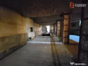 Spatiu destinat pentru o crama sau deschidere berarie - ID C