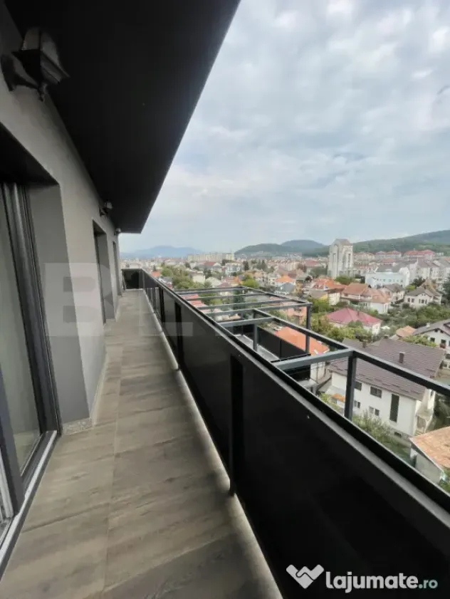 Apartament 3 camere, 125 mp total, parcare subterana, zona C - Bistrita (Bistrita-Nasaud)