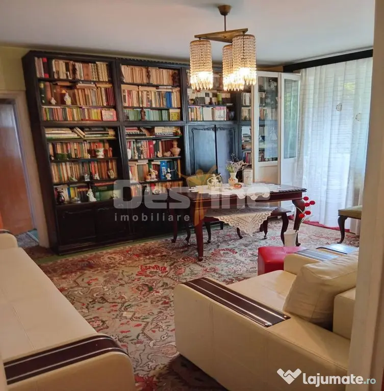 APARTAMENT 3 CAMERE DECOMANDAT SEMIDECOMANDAT - Bucuresti (Bucuresti-Ilfov)