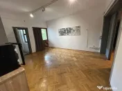 Spațiu comercial de închiriat // 105 mp// PLOIEȘTI